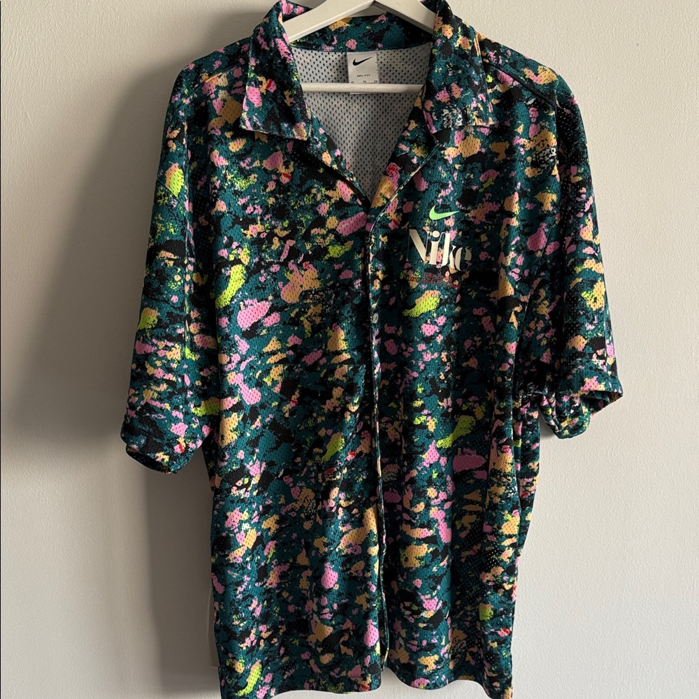 Nike Colorful Abstract Shirt